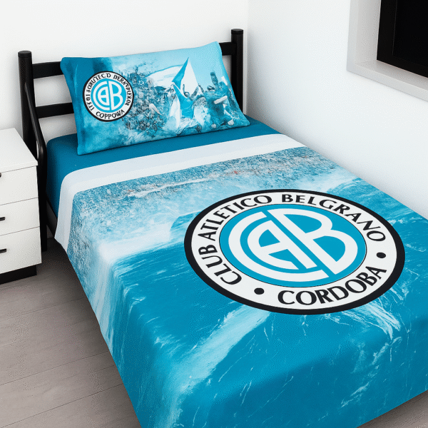 Acolchado Fútbol City Blanco - 160cm x 240cm.